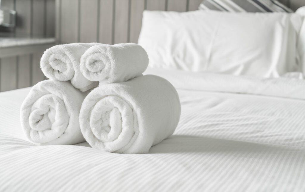 best exporter and wholesaler luxury hotel linens for bulk orders, including towels, bed sheets, and bathrobes